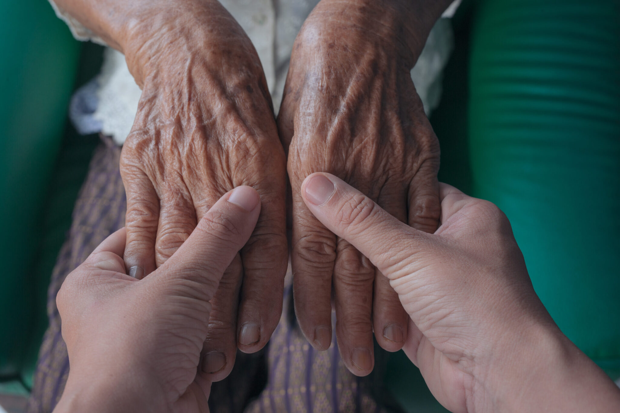 Cómo afrontar las pérdidas de la vejez: ¿cuál es el papel del psicólogo en la tercera edad?