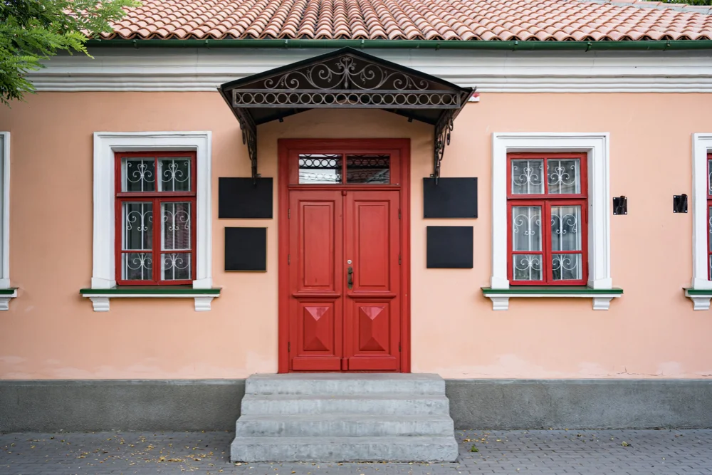 cómo pintar la fachada de una casa