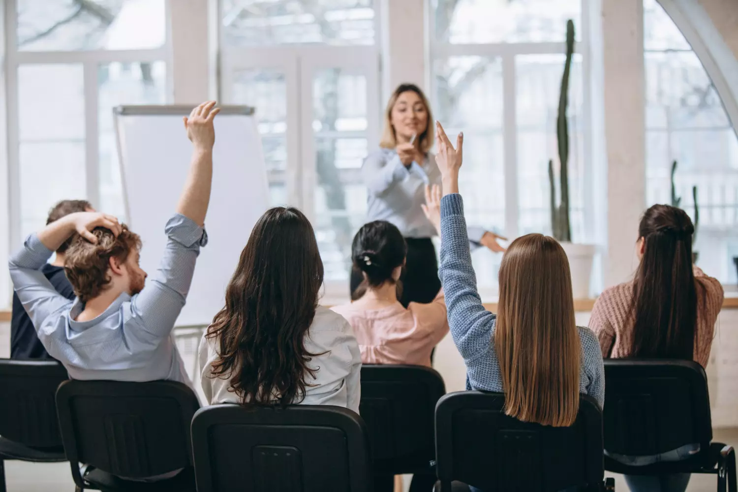 Las ventajas de prepararte las oposiciones en una academia