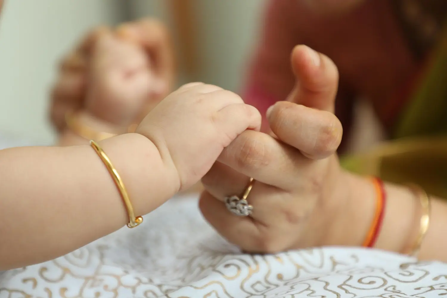 Cómo enseñar a los niños a cuidar sus joyas